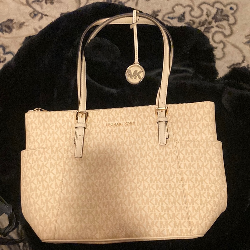 Michael kors yellow and cream